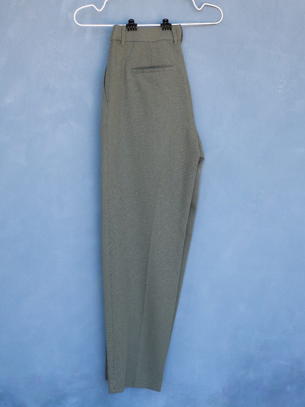 Uniqlo Olive Green Slim Taper Slacks High Waisted, Fall Officewear 30 inch waist